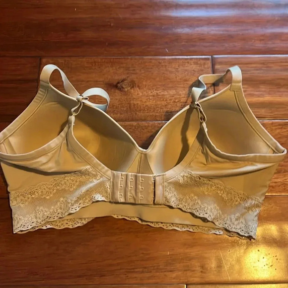 Bliss Perfection Contour Soft Cup Bralette Size 36DD - Fall 2023 - Picture 5 of 7